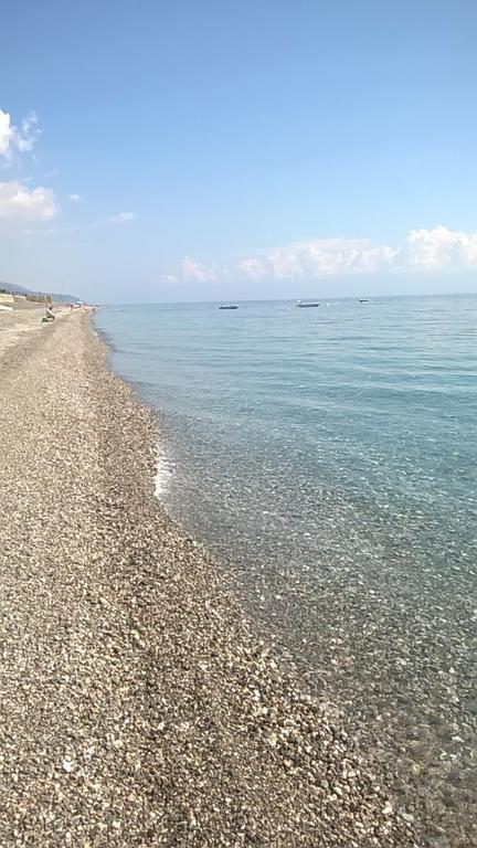 Appartamenti Mantarro Travel And Living Santa Teresa Di Riva Luaran gambar